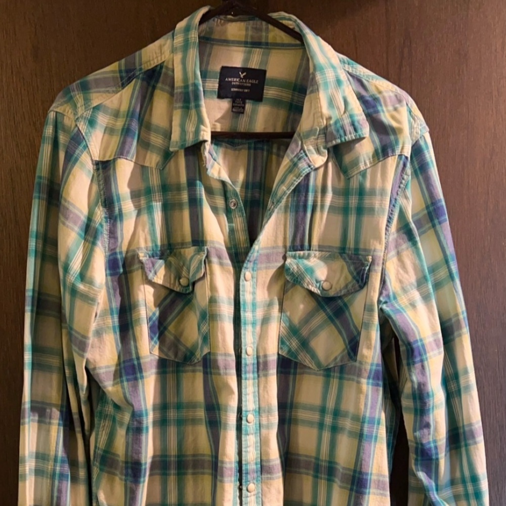 Vintage Men’s American Eagle long sleeved Pearl Snap